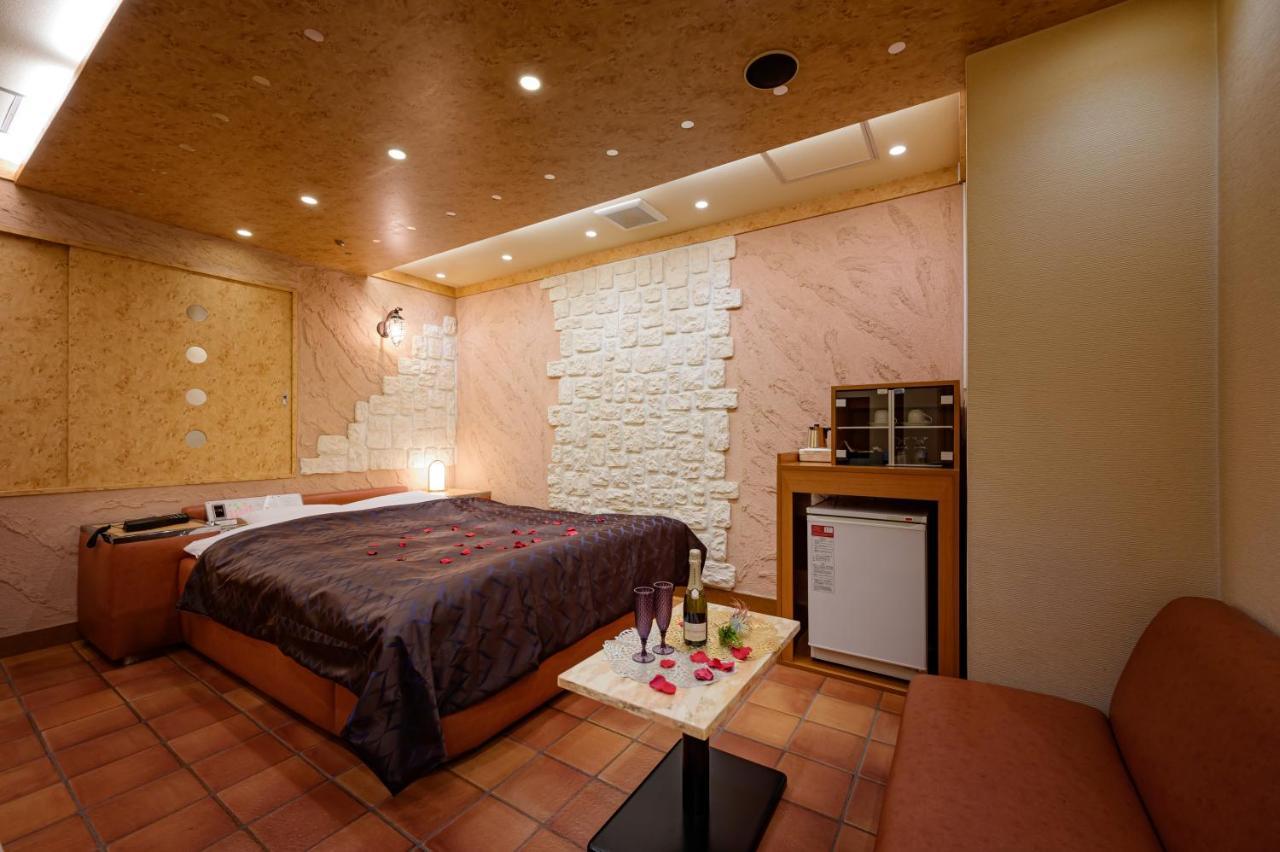 יוקוהאמה Hotel Metro (Adults Only) מראה חיצוני תמונה