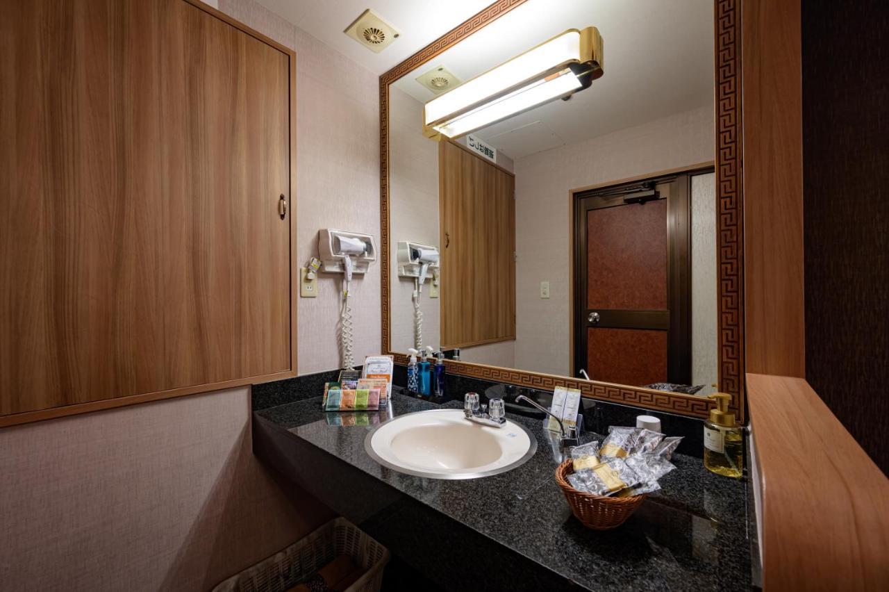 יוקוהאמה Hotel Metro (Adults Only) מראה חיצוני תמונה